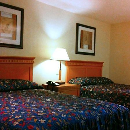 Inn At モンティチェロ エクステリア 写真