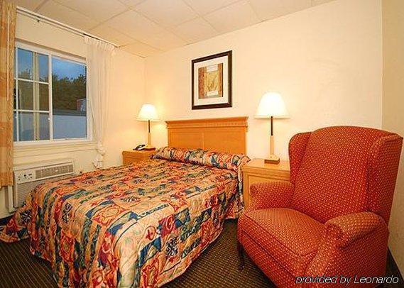 Inn At モンティチェロ エクステリア 写真